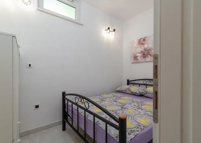 Apartamento Matea Trogir