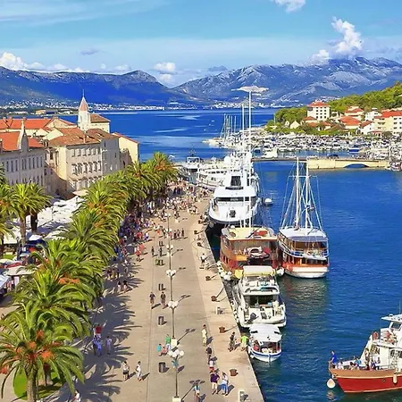 Matea Apartment Trogir